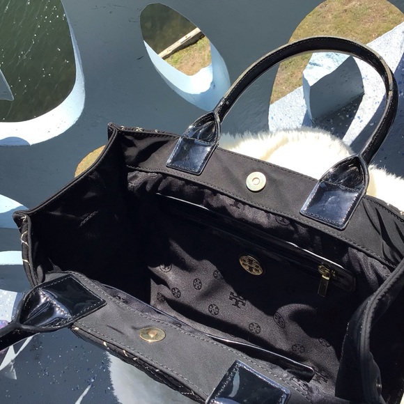 Tory Burch Ella Diamond Print Tote - Picture 15 of 16